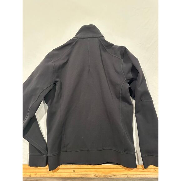 Lululemon full zipper Sojourn black jacket, size small - Picture 8 of 8